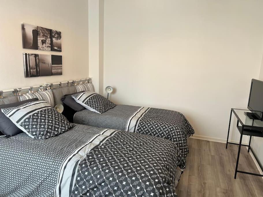 Belle Demeure Medocaine Charme Et Convivialite Apartment Saint-Julien-Beychevelle Bagian luar foto