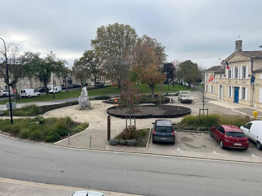 Belle Demeure Medocaine Charme Et Convivialite Apartment Saint-Julien-Beychevelle Bagian luar foto